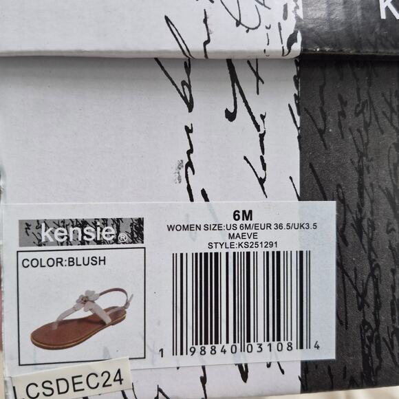 NEW Kensie brand thong sandals flower appliqué womens size 6 - Picture 7 of 7